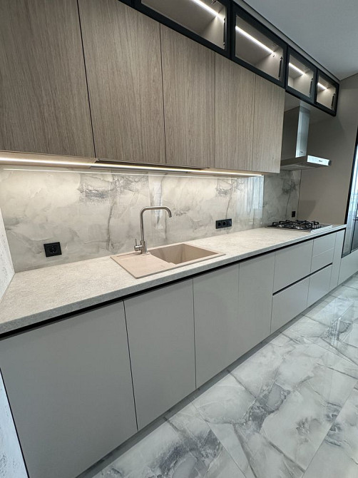 Продам евродвушку Ремонт Центр Голливуд Сертификат Чернигов - изображение 4