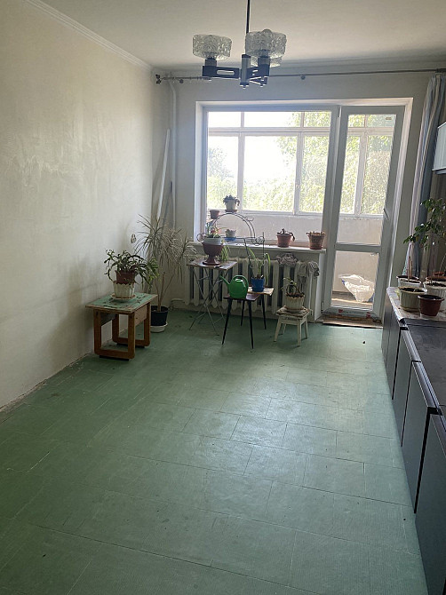 Трьошка біля Тери, 4 Зарічний 2 поверх. Кривий Ріг - зображення 2