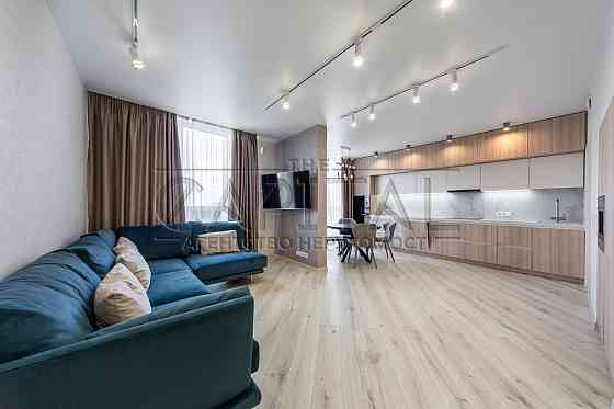 Сучасна 3-х кімнатна квартира  з новим ремонтом у  ЖК Paradise Avenue. Крюківщина