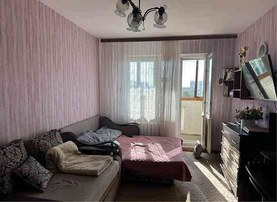 Продаж 1 кімнатноі квартири Квітневий провулок 1А Подільськиі рн Киів Киев