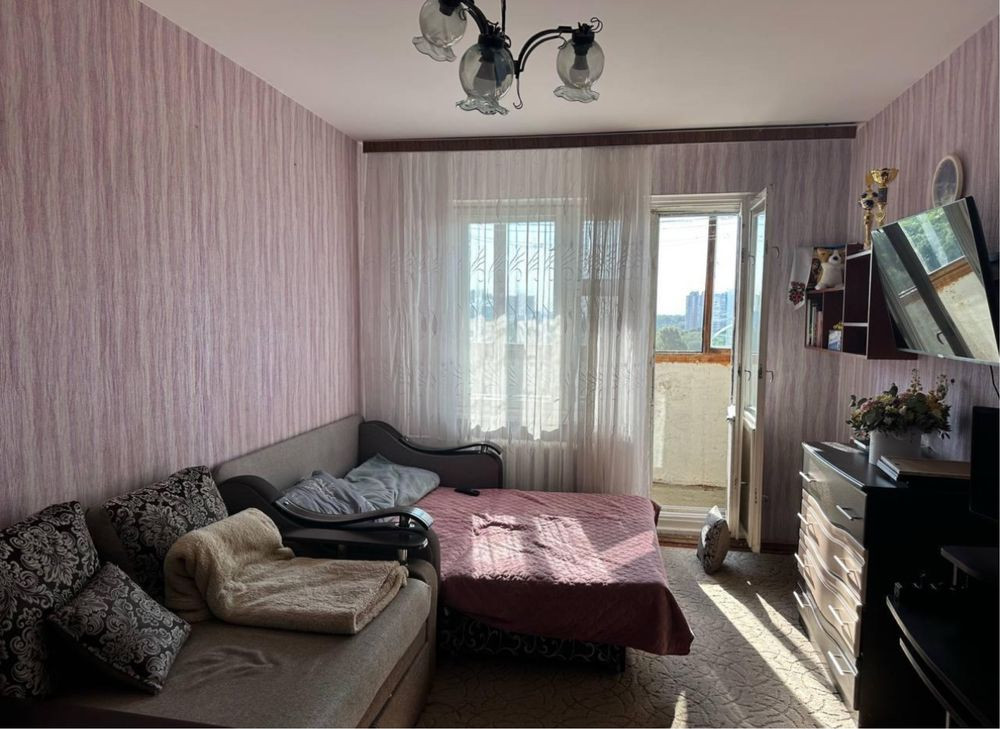 Продаж 1 кімнатноі квартири Квітневий провулок 1А Подільськиі рн Киів Киев - изображение 1