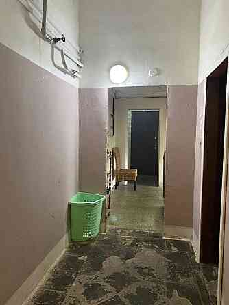 Продам 1-к кв-ру на Отрадном, ул. Яблонской, 1 — Караваевы дачи Киев