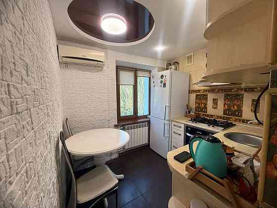 Продам 2-кімнатну квартиру на Косіора/ пр Петра Калнишевського Дніпро