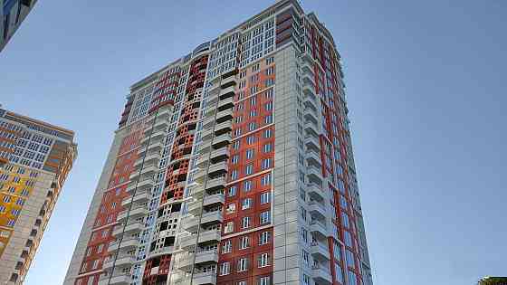 Продам 2-х ком. квартиру на пр Гагарина. Парк. Одесса