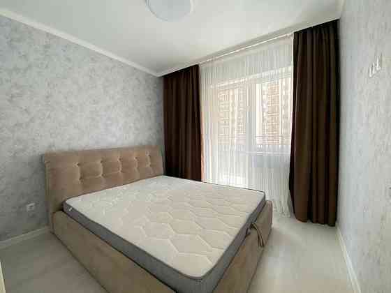 2 ком. квартира-новый дом-Жемчужина . Низкий этаж.Таирова . Одесса