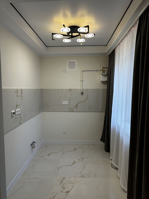 Продам 3-х комнатную с новым ремонтом АЭО средний этаж Каменское (Запорожская обл.) - изображение 8