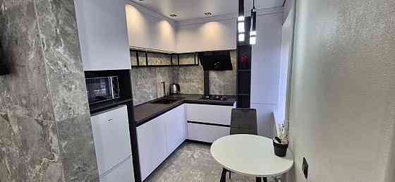 1к ул.Левка Лукьяненко 39/41  (Жуковского) Днепр