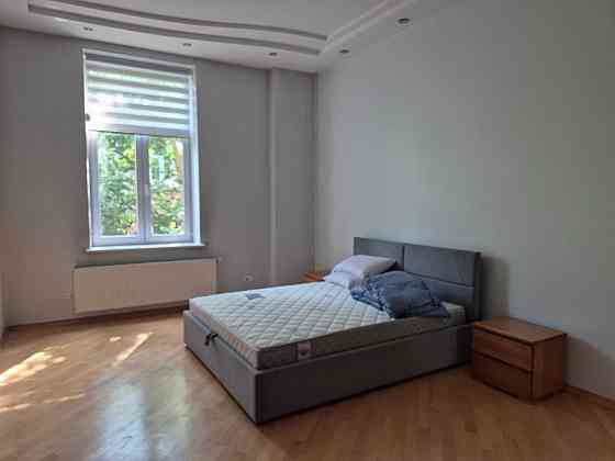 Оренда 3-х кімн квартири вул Коцюбинського Львов