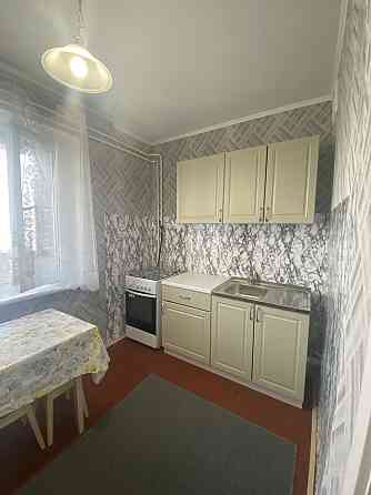 Здається 1 кімнатна Позняки  Лариси Руденко Киев