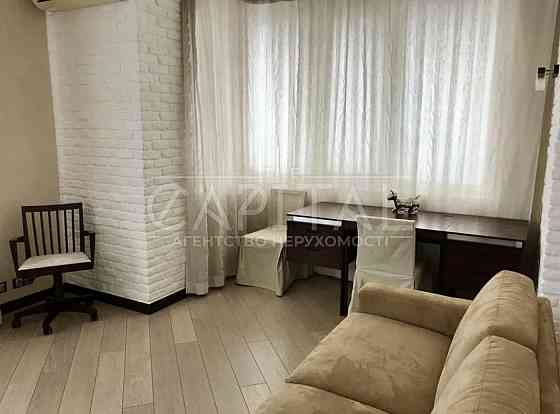 Оренда квартири,  вул. Амосова, Солом'янка Киев