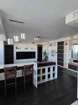 Трикімнатна, євроремонт, вул. Сікорського 1 Киев