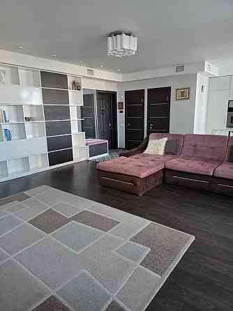 Трикімнатна, євроремонт, вул. Сікорського 1 Киев