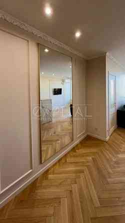 Сучасна квартира для тих, хто цінує комфорт і стиль Киев