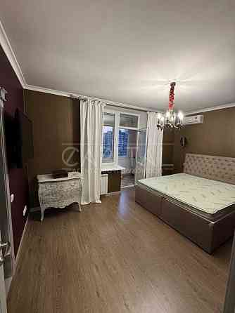 Продажа квартиры, ул. Харьковское шоссе, Дарницкий р-н, Новая Дарница Київ