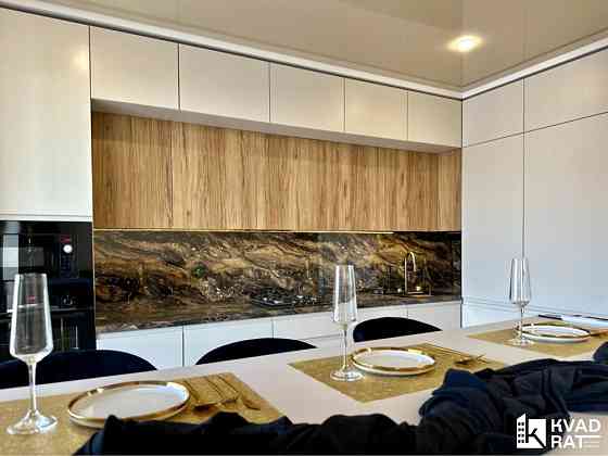 Пентхаус з терасою з ремонтом. Поруч центра міста Ивано-Франковск