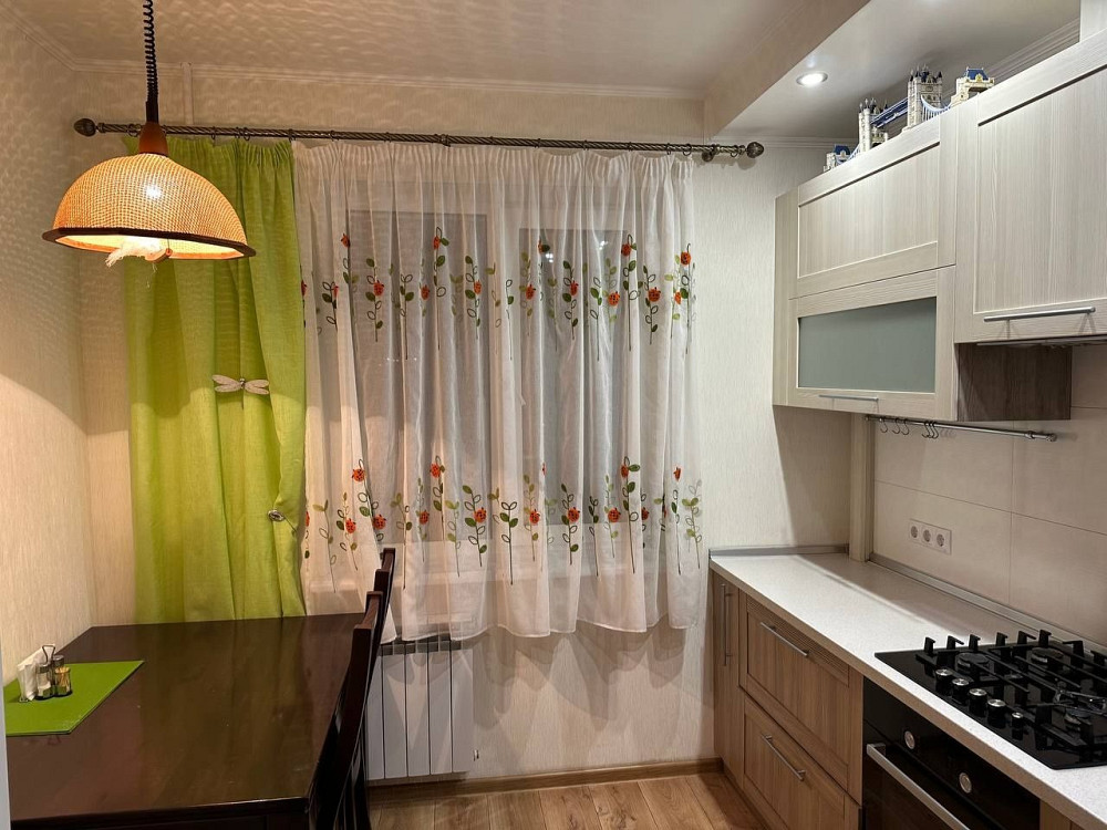 Продажа трехкомнатной квартиры с ремонтом на Осипенковском Запоріжжя - зображення 4