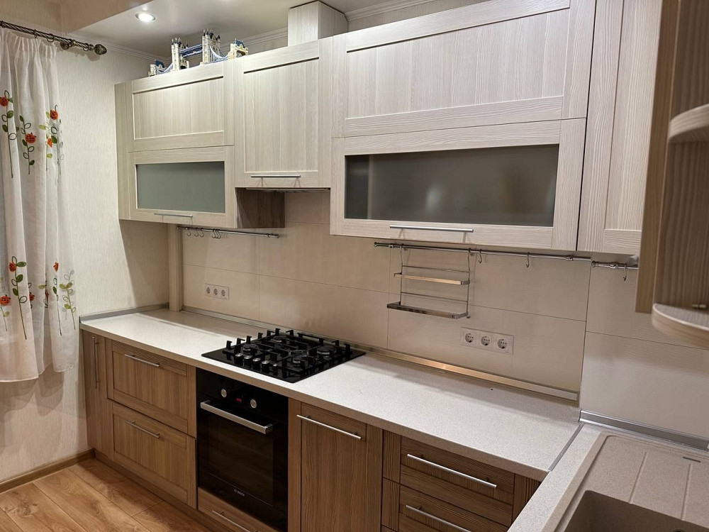 Продажа трехкомнатной квартиры с ремонтом на Осипенковском Запоріжжя - зображення 1