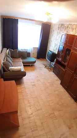 Продаж квартири поруч з метро Деміївська 100 м від входу Київ