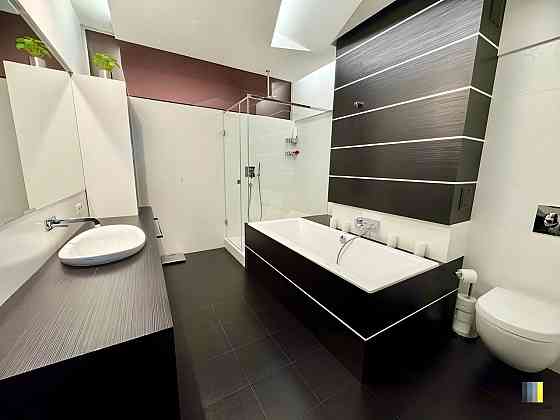 Продаю 3-комн.кварт. в центре с ремонтом Новострой Дніпро