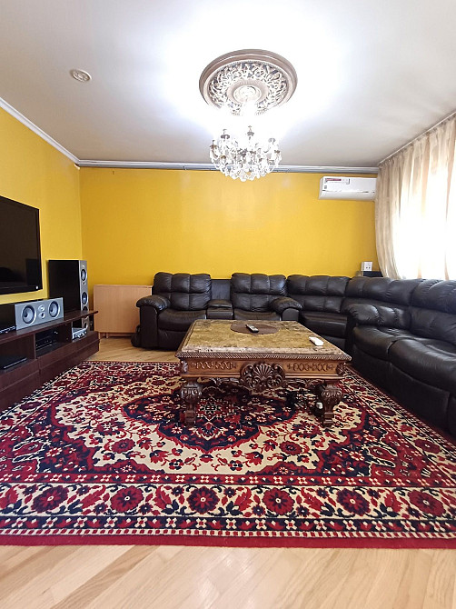 4-кімнатна з краєвидом, в.Воробкевича, опал. індивід ,меблі і техніка, Чернівці - зображення 1