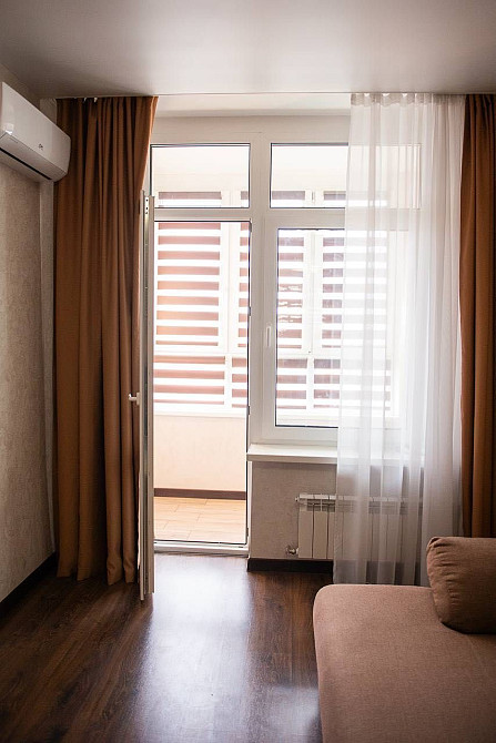 Простора 2к квартира біля Позняків Київ - зображення 5