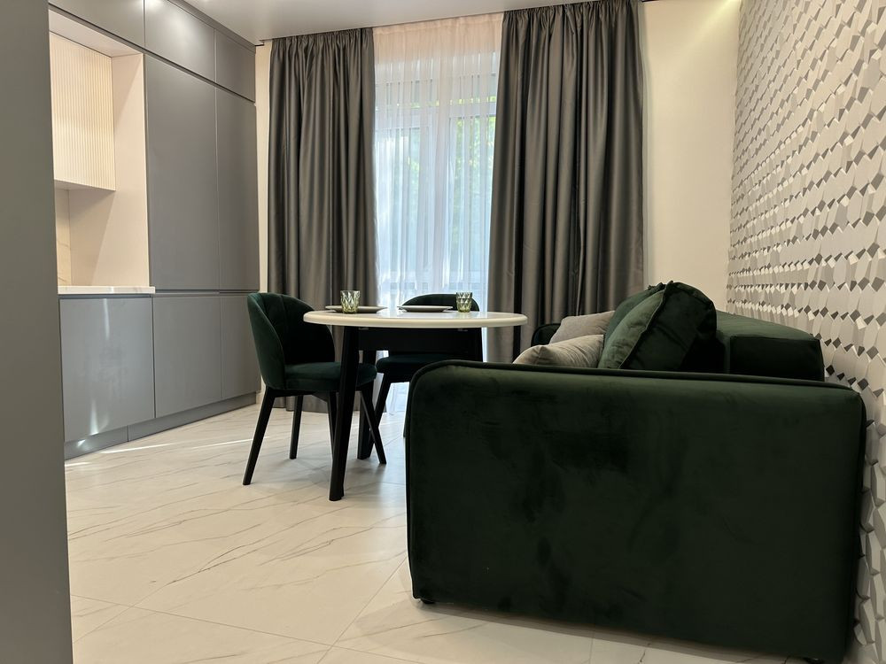 Продається стильна 1-но кімнатна квартира в ЖК Козацький Крихівці - зображення 1