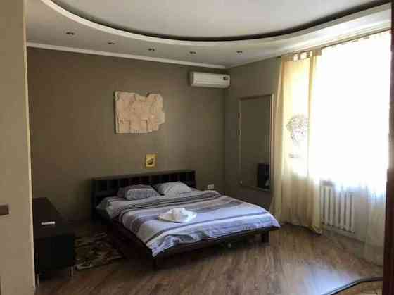 Центр міста! Квартира-студія на вул. Федорова, 6 Київ