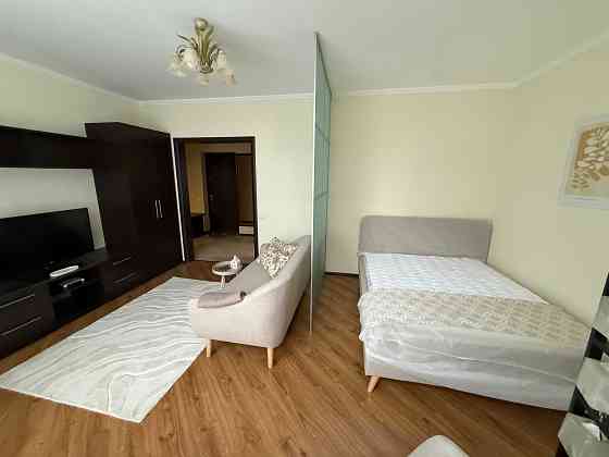 Оренда світла 1‑к квартира, 48 м² ЖК “Південна Брама”, Осокорки Київ