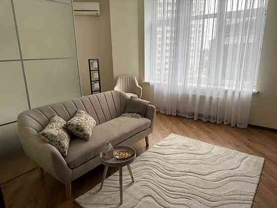 Оренда світла 1‑к квартира, 48 м² ЖК “Південна Брама”, Осокорки Київ