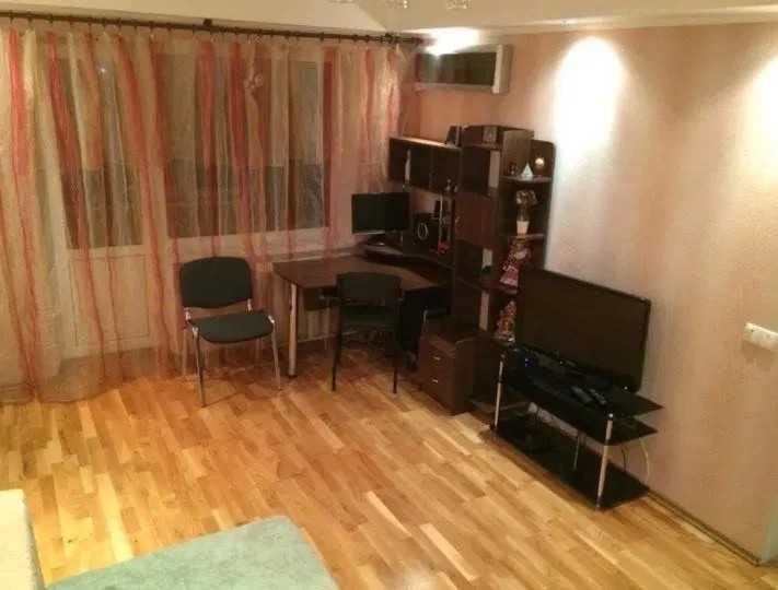 Оренда 1-кімн. квартири , вул. Ратушного (Волгоградская) Київ - зображення 4