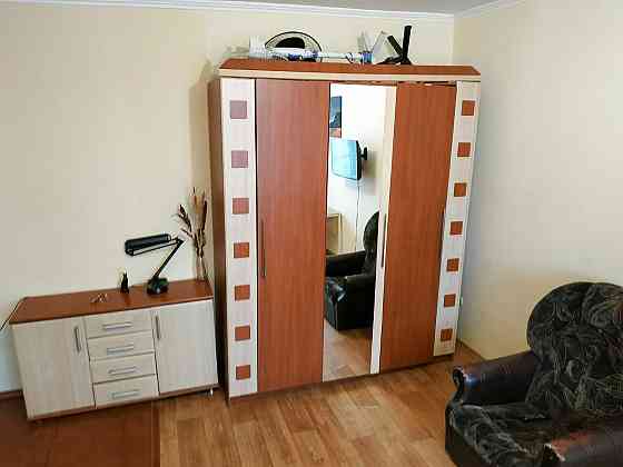 Свободна  с капремонт в кирпичном доме,газ Днепр