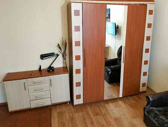 Свободна  с капремонт в кирпичном доме,газ Днепр