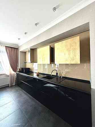 Розкішна квартира в новобудові ЖК Тріумф, біля метро 23 Серпня. Харьков