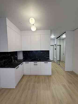 Стильна та нова квартира в ЖК Санвіль Парк, поруч Петрівський квартал Святопетрівське (Києво-Свят.р-н)