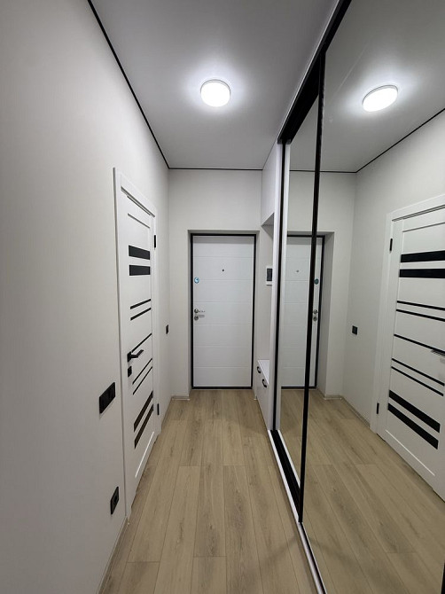 Стильна та нова квартира в ЖК Санвіль Парк, поруч Петрівський квартал Святопетровское (Киево-Свят. р-н) - изображение 7