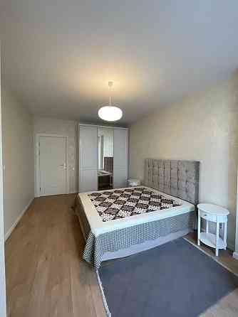 Гарна євротрикімнатна квартира з ремонтом! Буча
