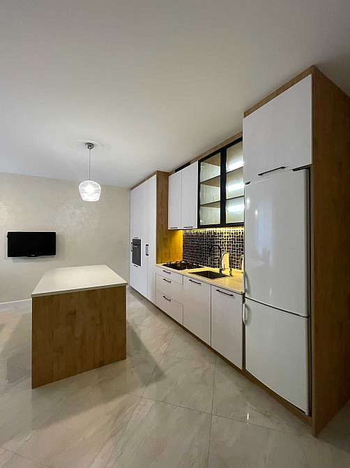 Гарна євротрикімнатна квартира з ремонтом! Буча - изображение 3