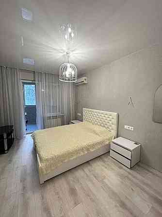 ПРОДАМ 3-кімнатну квартиру з капітальним ремонтом на Таїрова, Вільяма Одесса