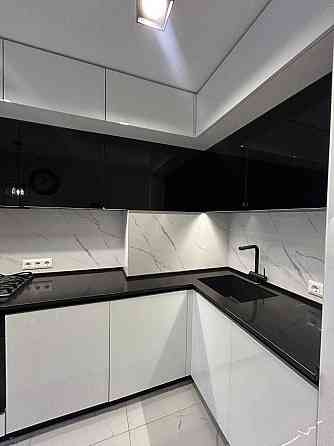 ПРОДАМ 3-кімнатну квартиру з капітальним ремонтом на Таїрова, Вільяма Одесса