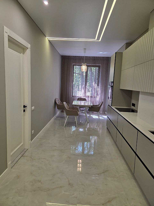 Продам 2х комнатную  в новом доме класса ЭЛИТ в центре города. Одесса - изображение 1