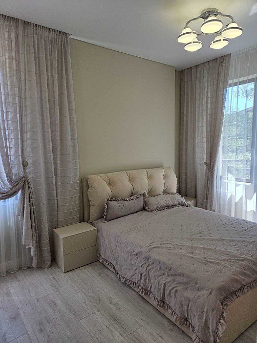 Продам 2х комнатную  в новом доме класса ЭЛИТ в центре города. Одесса - изображение 2