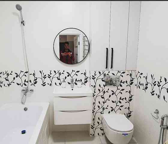 Велика 1 км квартира в навобудові  біля Здибанки. Сумы