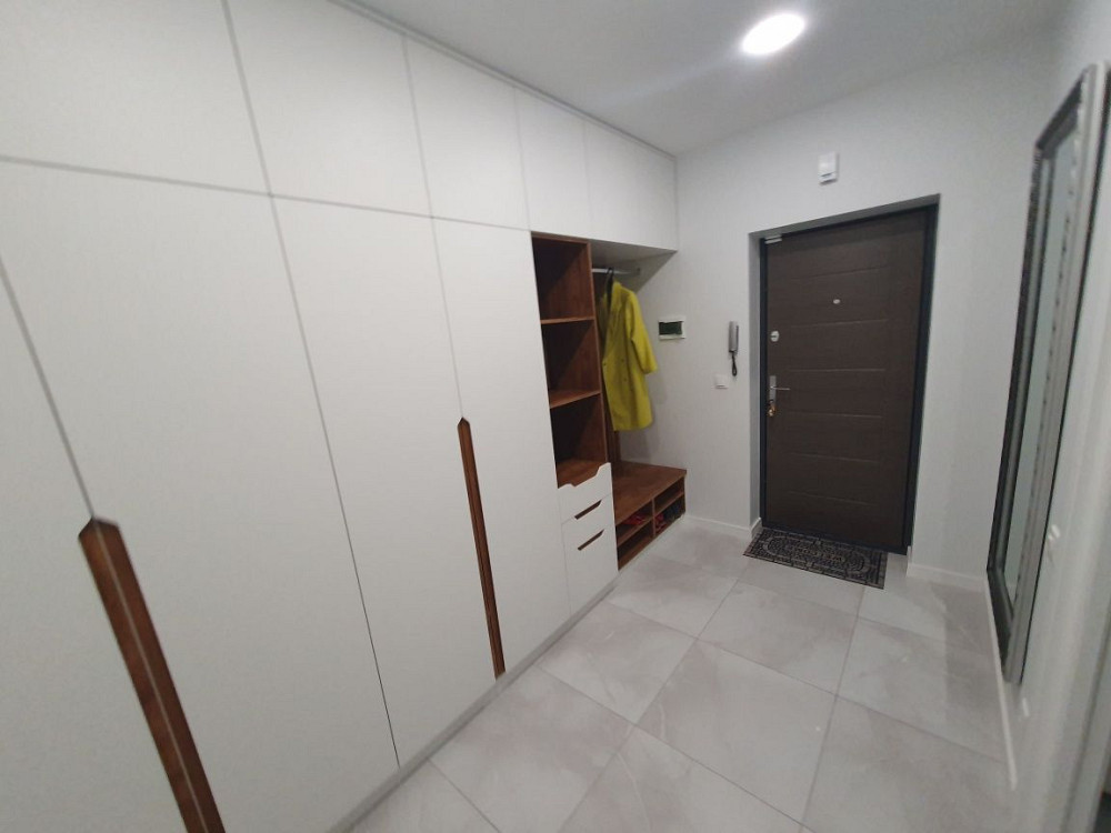 Велика 1 км квартира в навобудові  біля Здибанки. Суми - зображення 3