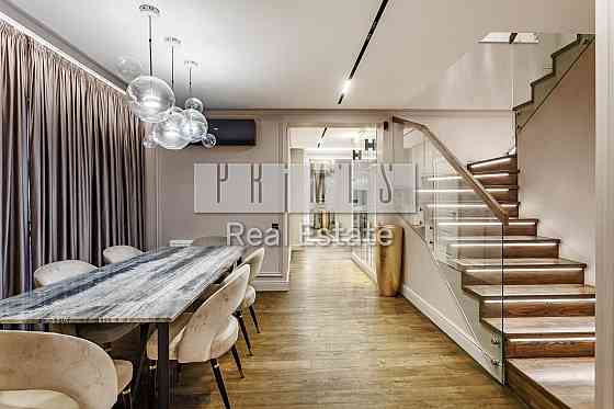 Продаж 4к квартира ремонт 130м2 4 Сезони Максимовича 3Г Голосіївський Київ