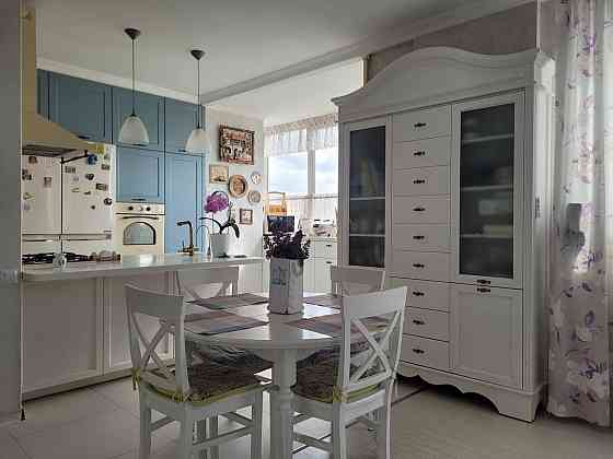 Без %, дворівнева, сучасний ремонт та меблі Чубинське