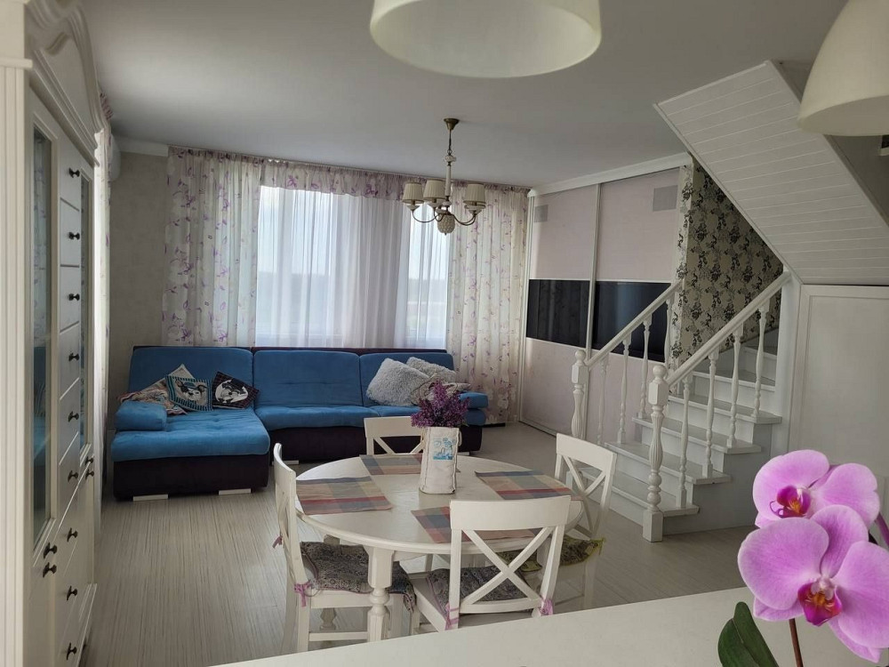 Без %, дворівнева, сучасний ремонт та меблі Чубинское - изображение 2