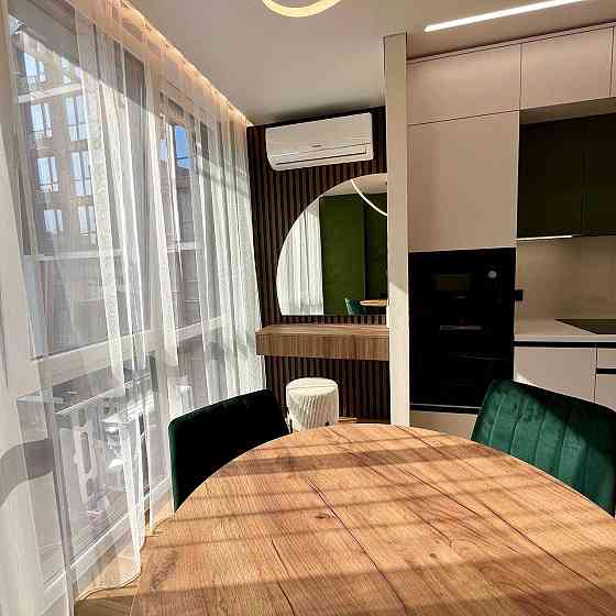 Квартира з дизайнерським ремонтом поблизу Veles Mall Ивано-Франковск