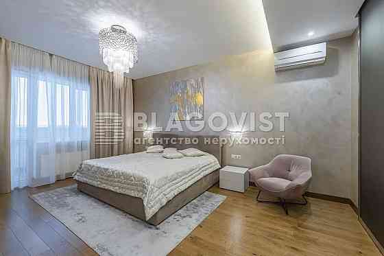 Продаж 2х кімнатної квартири вул. Андрія Верхогляда 2-А, Драгомирова Київ