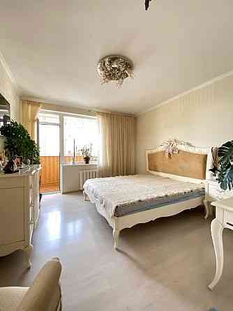 Продам 3хкомн квартиру на Высоцкого Одесса