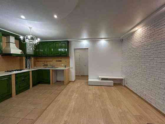 Велика 3-кімнатна з ремонтом та атмосферою у ЖК закритого типу Ирпень